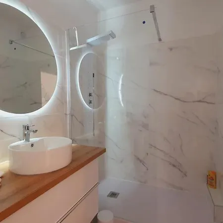 L'ideal Incas Avec Parking Prive Clim Wifi Et Piscine - Rossiconciergerie - Linge Inclus Apartman